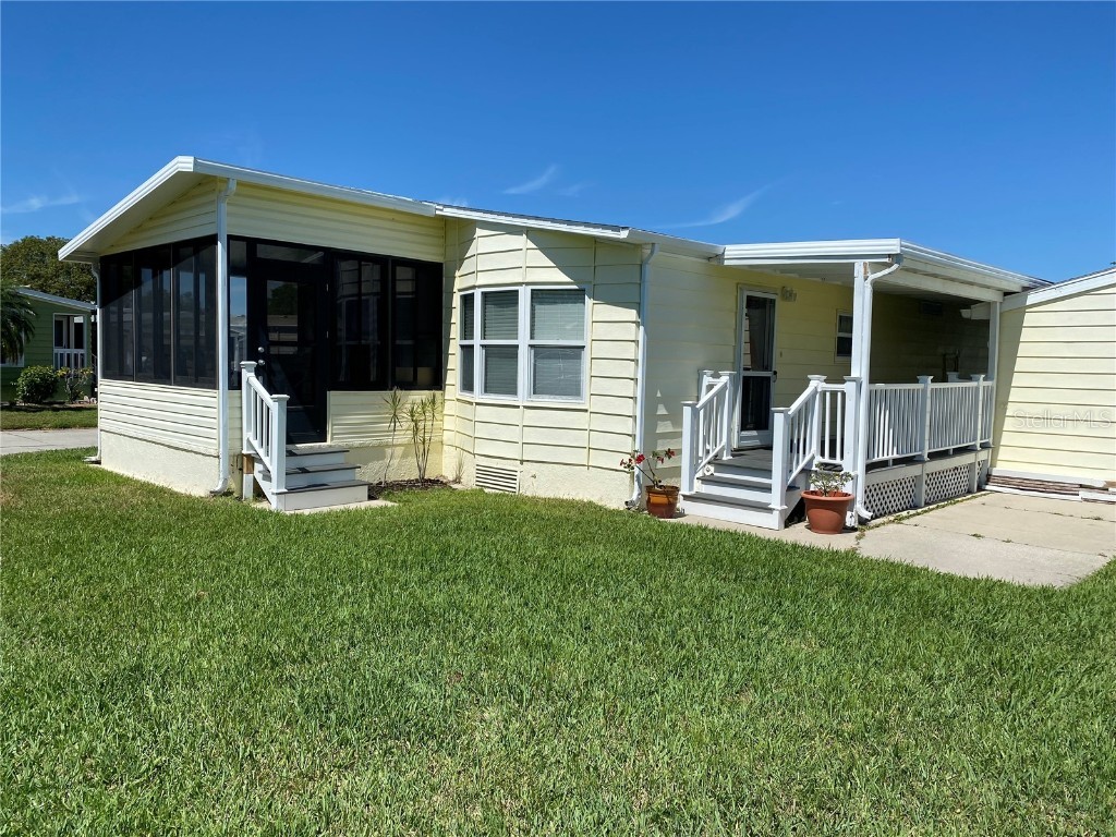 116 Heron Court Ellenton FL 34222 A4563960 image1