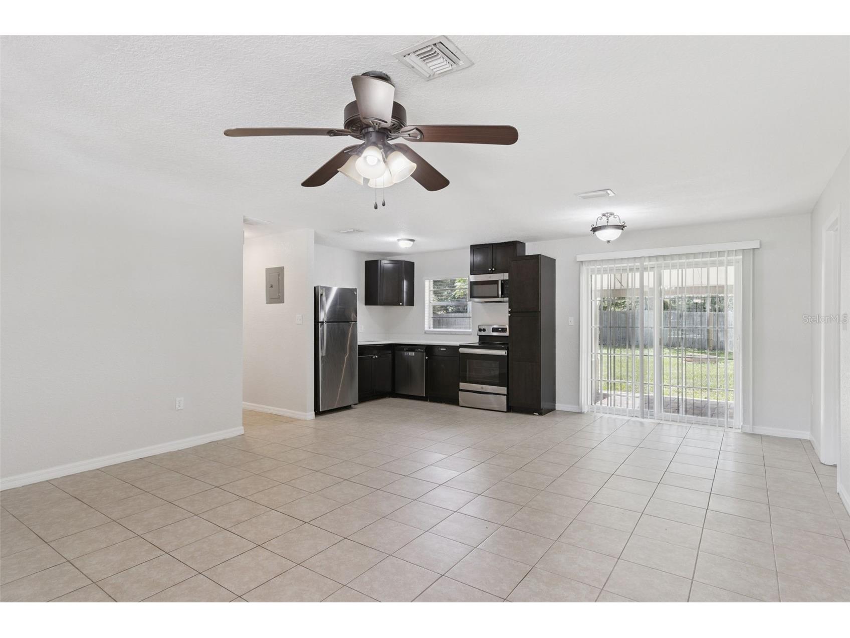 116 Holly Street Apopka FL 32712 O6414417 image11