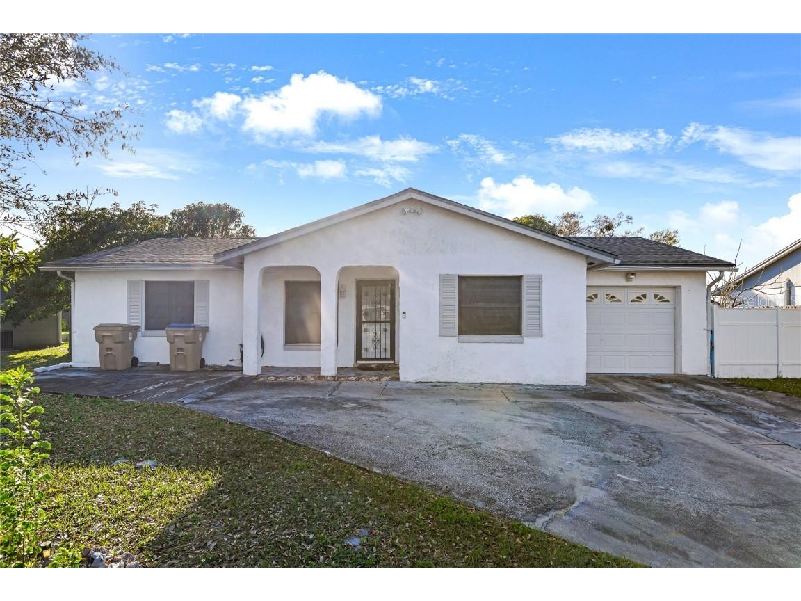 116 Loredo Lane Kissimmee FL 34743 O6182002 image1