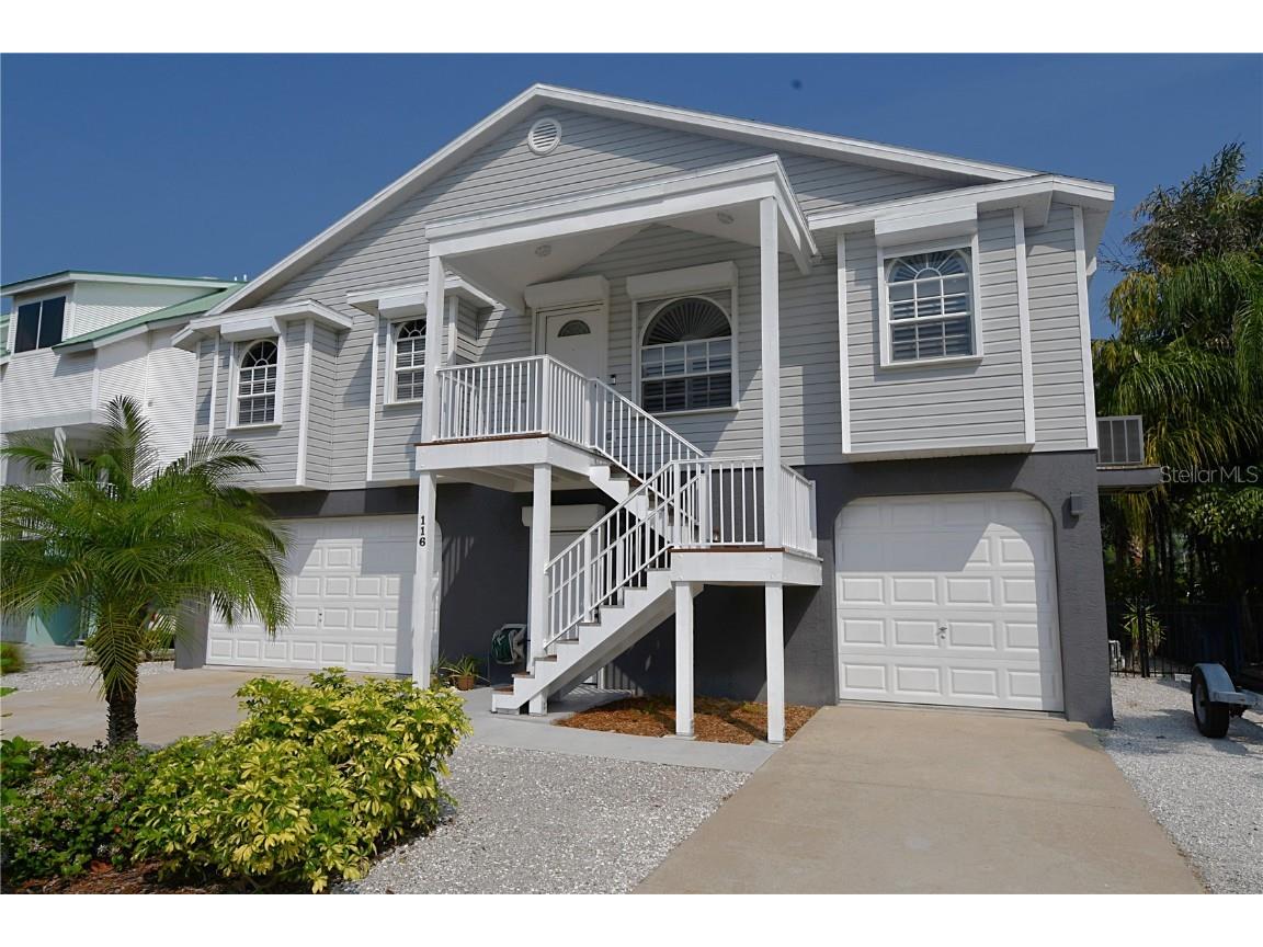 116 Lorraine Street Crystal Beach FL 34681 - AVERY BAYOU U8190460 image1
