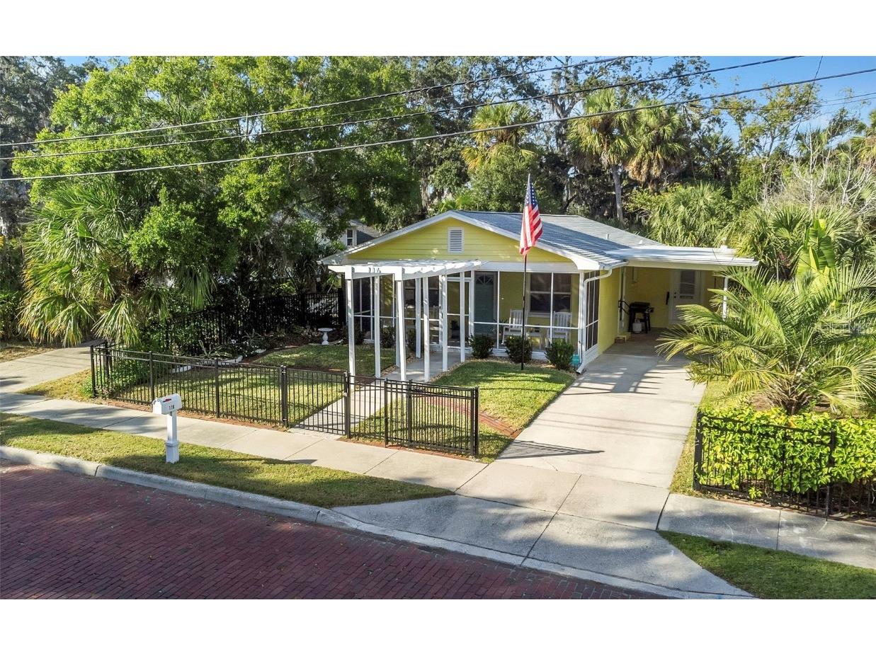 116 Read Street Tarpon Springs FL 34689 TB8453408 image1