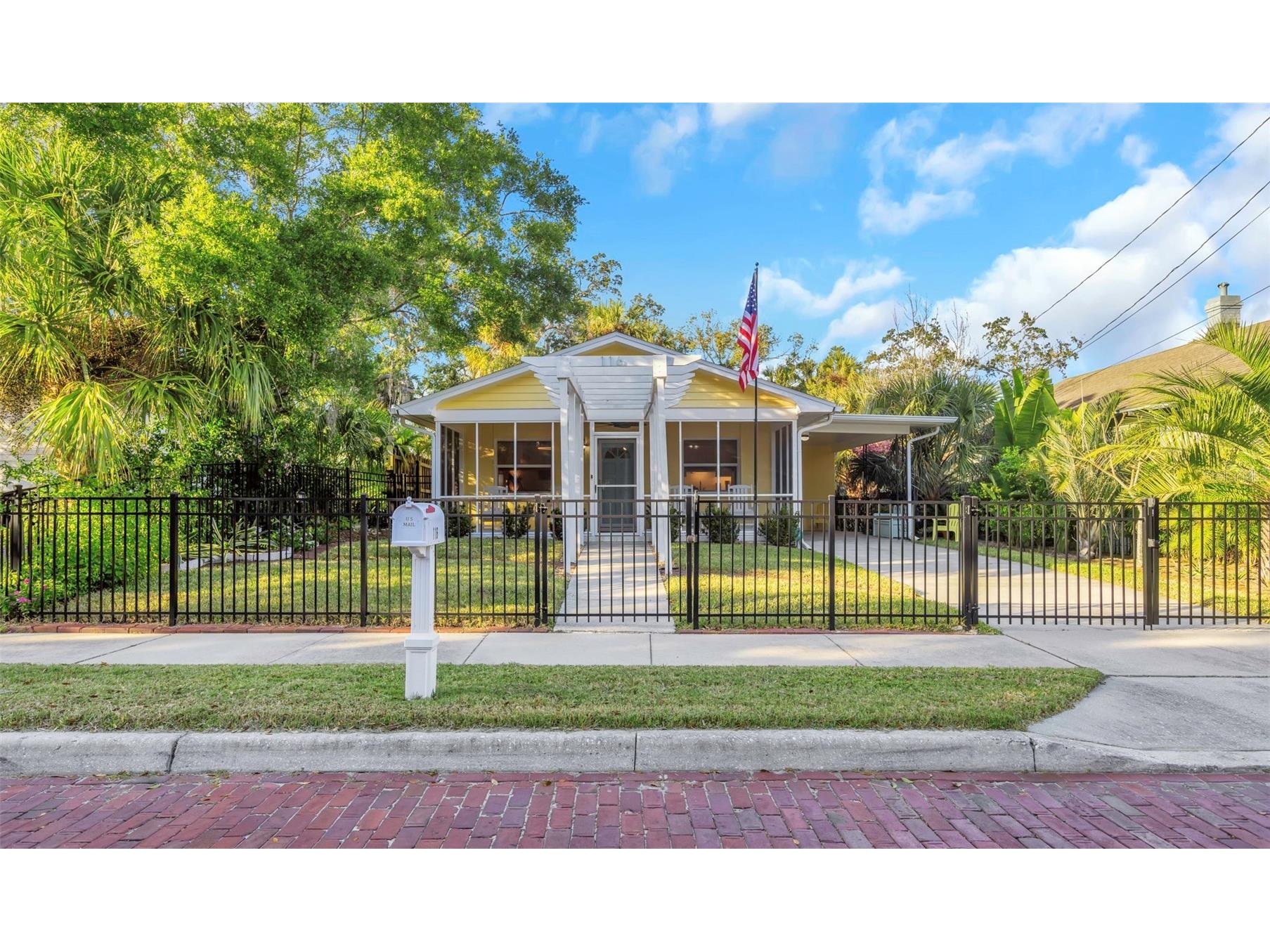 116 Read Street Tarpon Springs FL 34689 TB8512693 image1