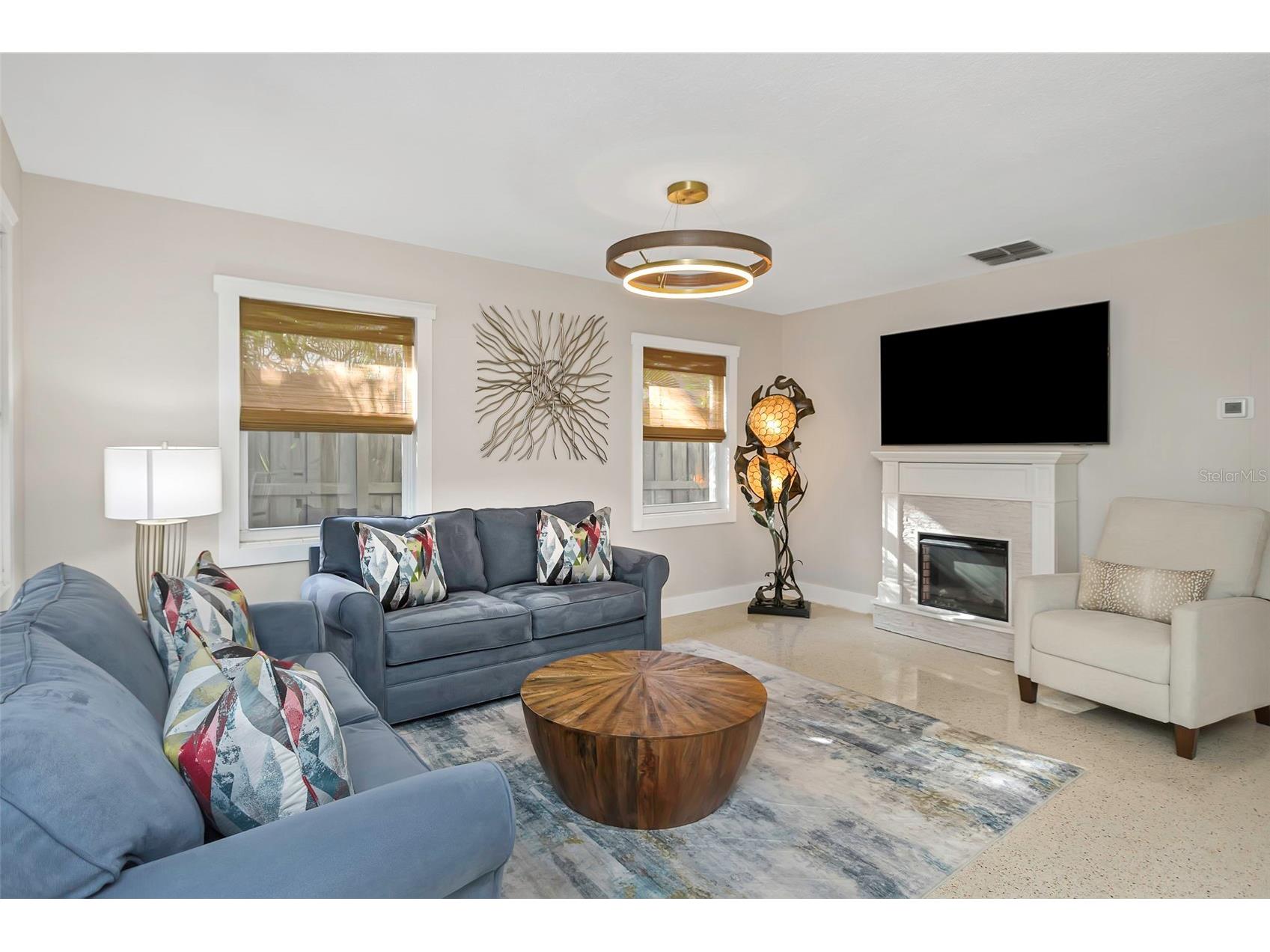 116 Read Street Tarpon Springs FL 34689 TB8512693 image16