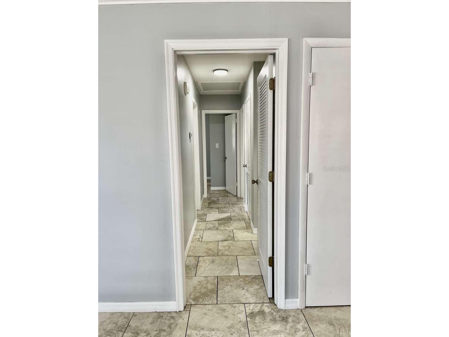 116 S Renellie Drive Tampa FL 33609 TB8508781 image8
