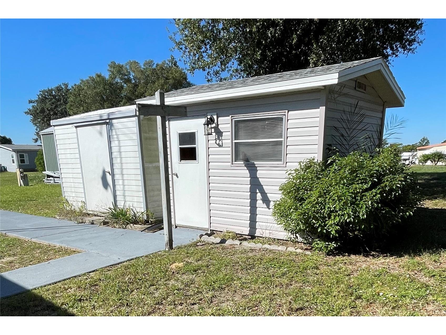 116 S Winter Circle Avon Park FL 33825 TB8500501 image33
