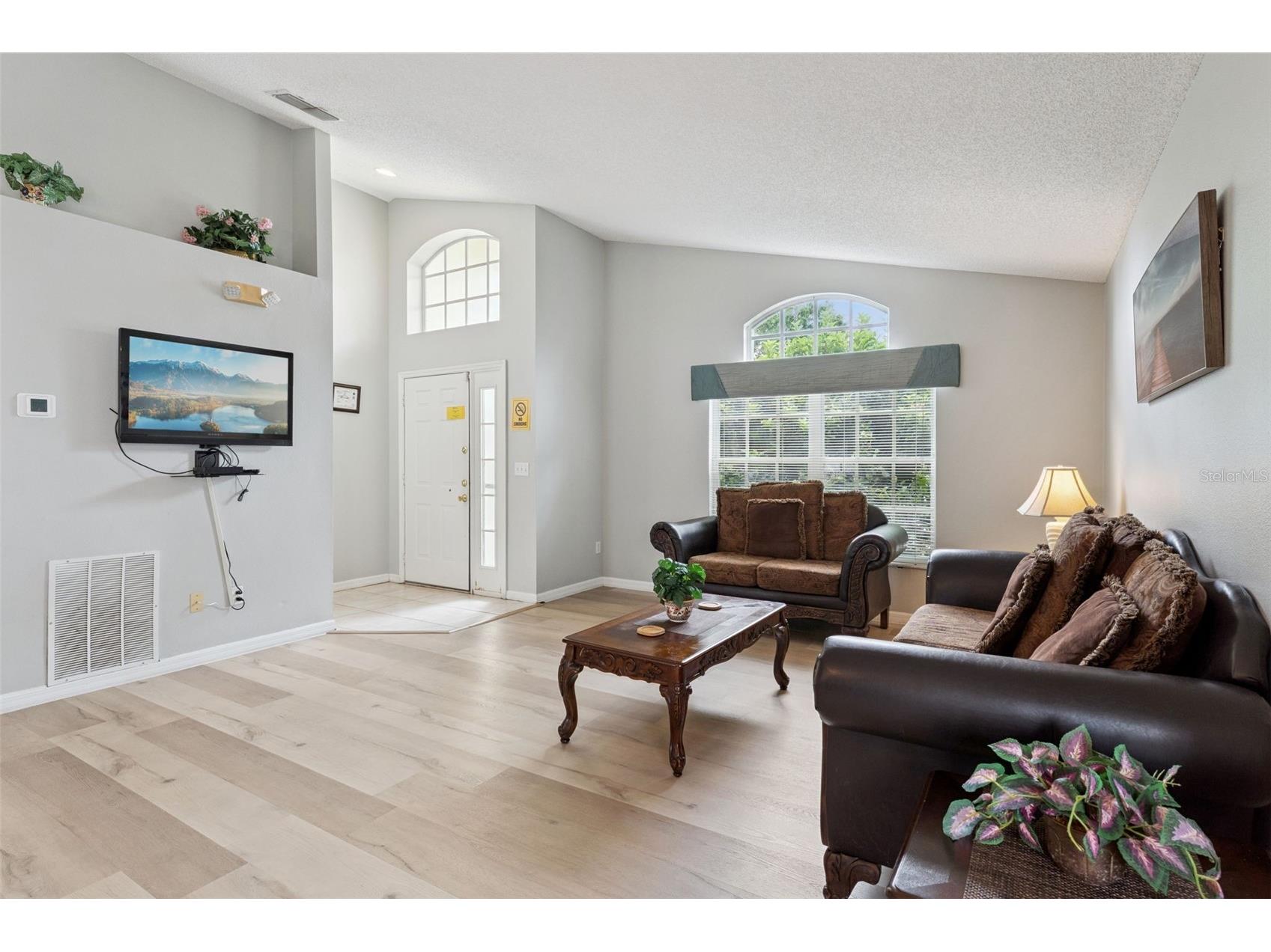 116 Silverton Road Davenport FL 33897 O6347113 image3