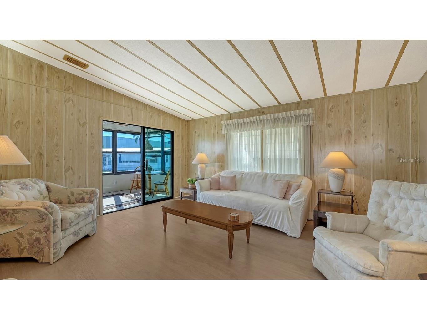 116 Southwinds Drive Sarasota FL 34231 A4672428 image10