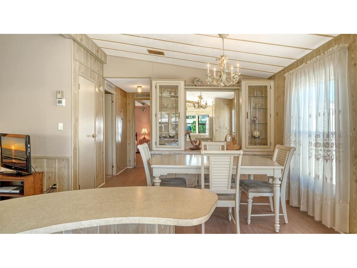 116 Southwinds Drive Sarasota FL 34231 A4672428 image15