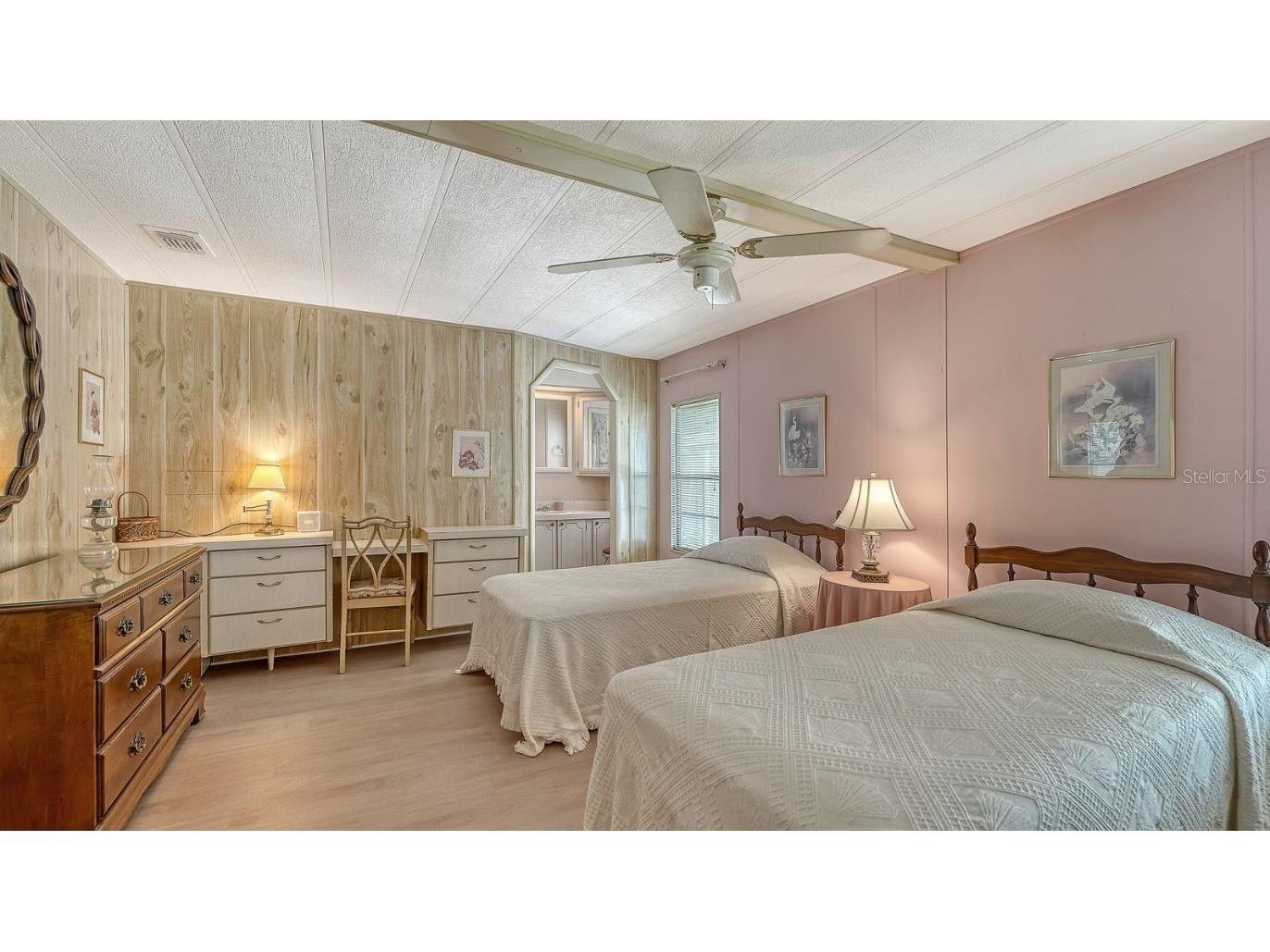 116 Southwinds Drive Sarasota FL 34231 A4672428 image21