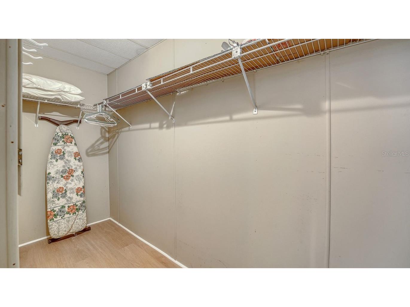 116 Southwinds Drive Sarasota FL 34231 A4672428 image24