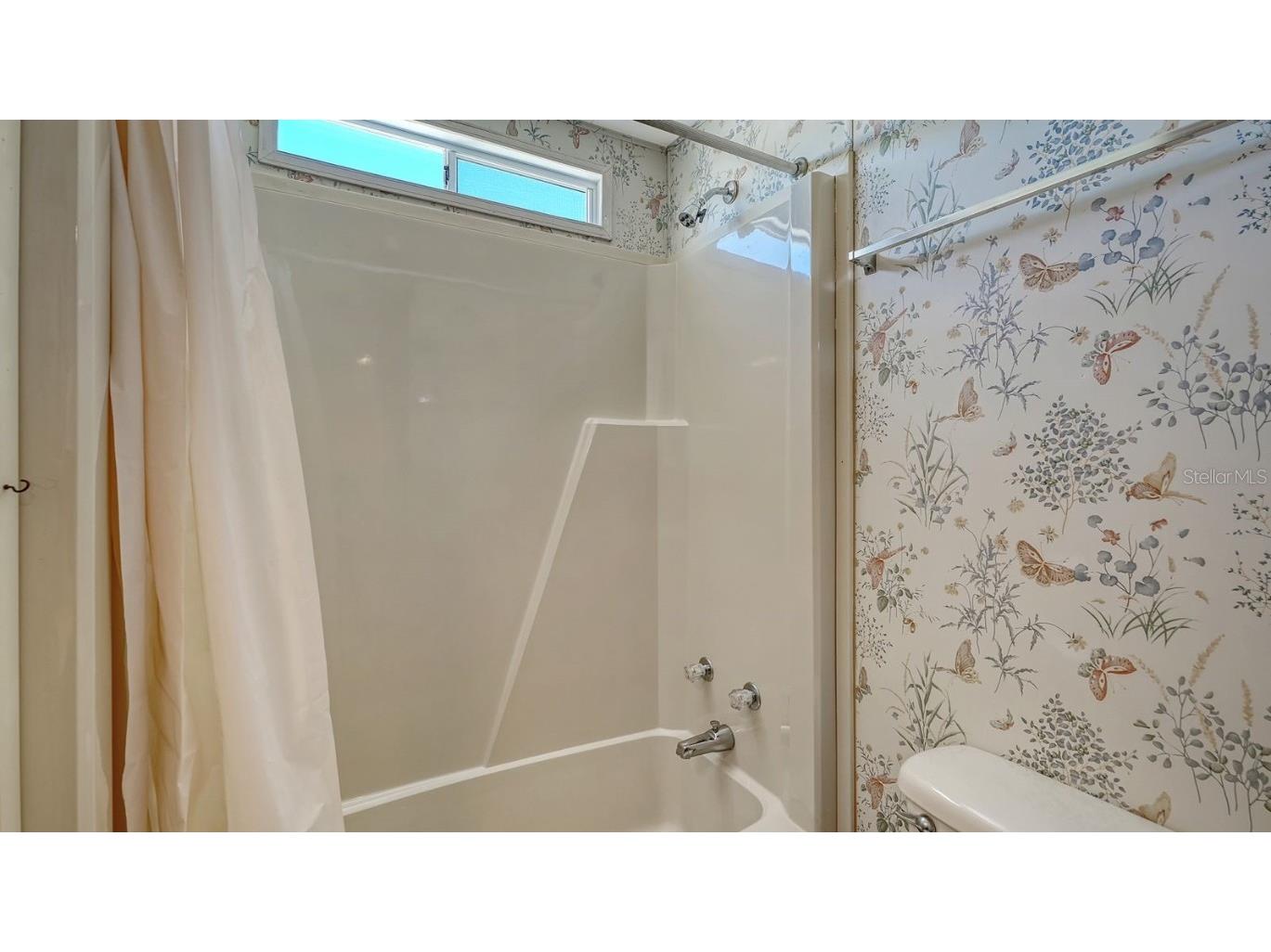 116 Southwinds Drive Sarasota FL 34231 A4672428 image29