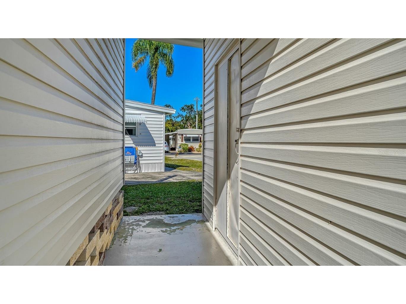 116 Southwinds Drive Sarasota FL 34231 A4672428 image32