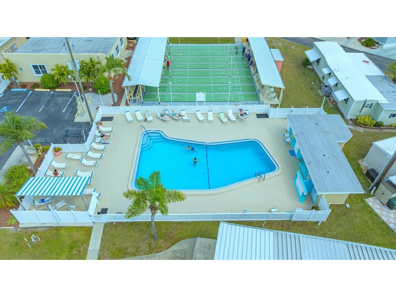 116 Southwinds Drive Sarasota FL 34231 A4672428 image38