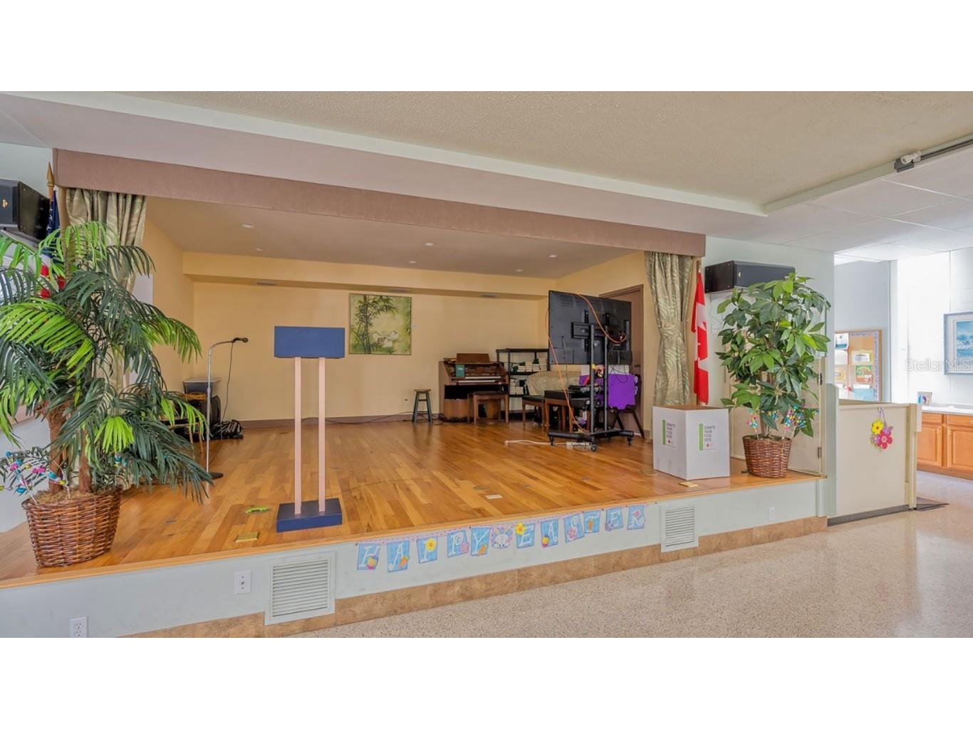 116 Southwinds Drive Sarasota FL 34231 A4672428 image41