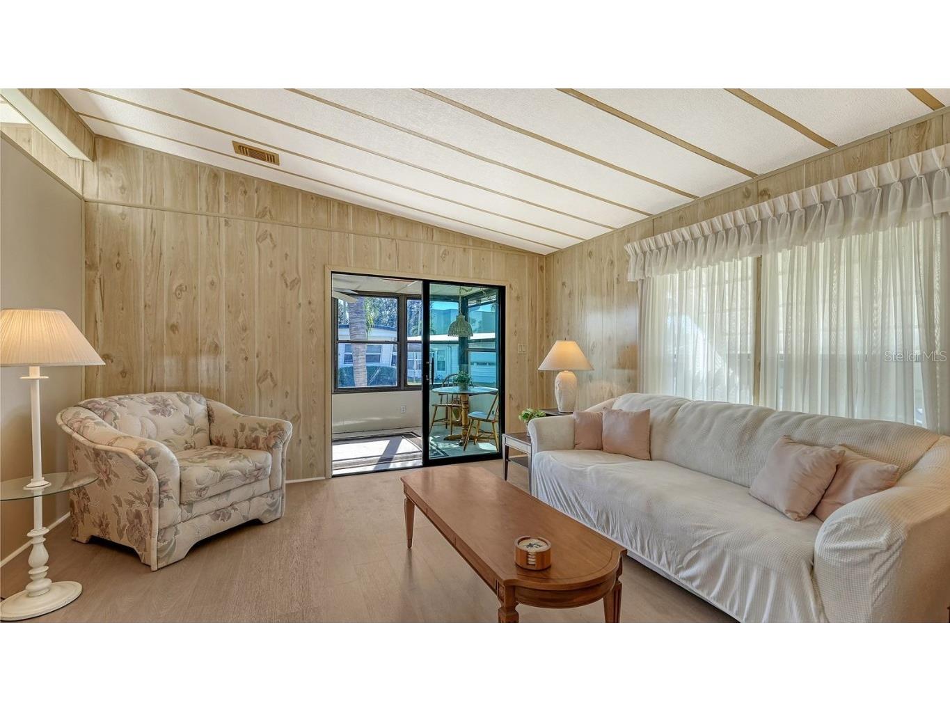 116 Southwinds Drive Sarasota FL 34231 A4672428 image9