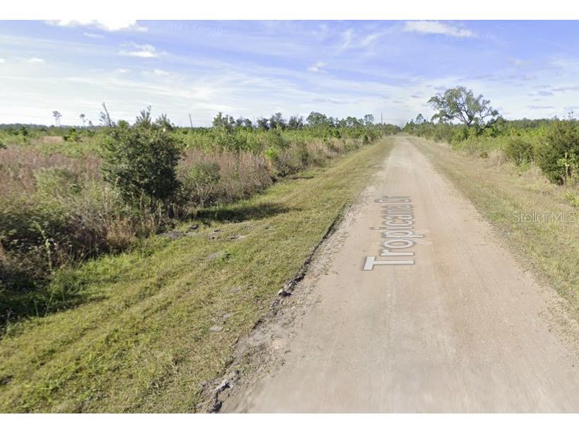 116 Tropicana Drive Indian Lake Estates FL 33855 - LAKE WALK-IN-WATER TB8314419 image2