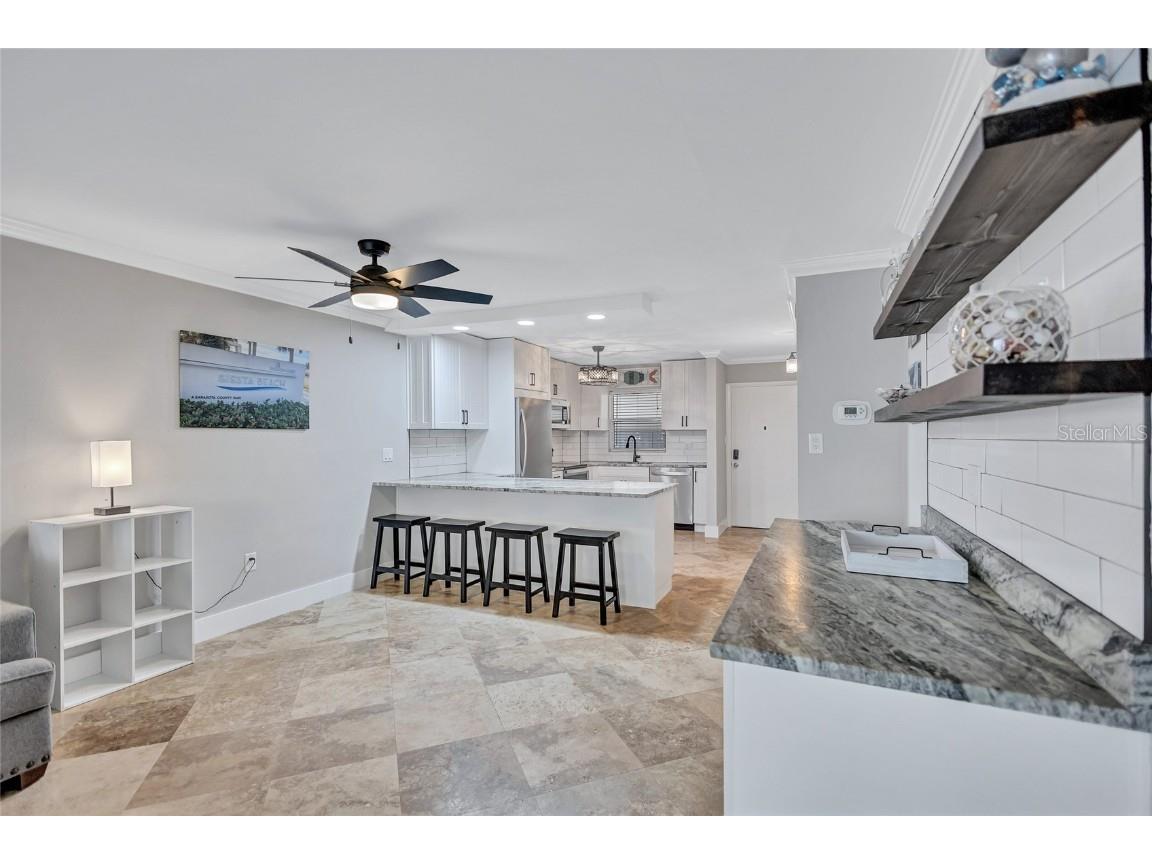 116 Vista Hermosa Circle #106C Sarasota FL 34242 A4661867 image10