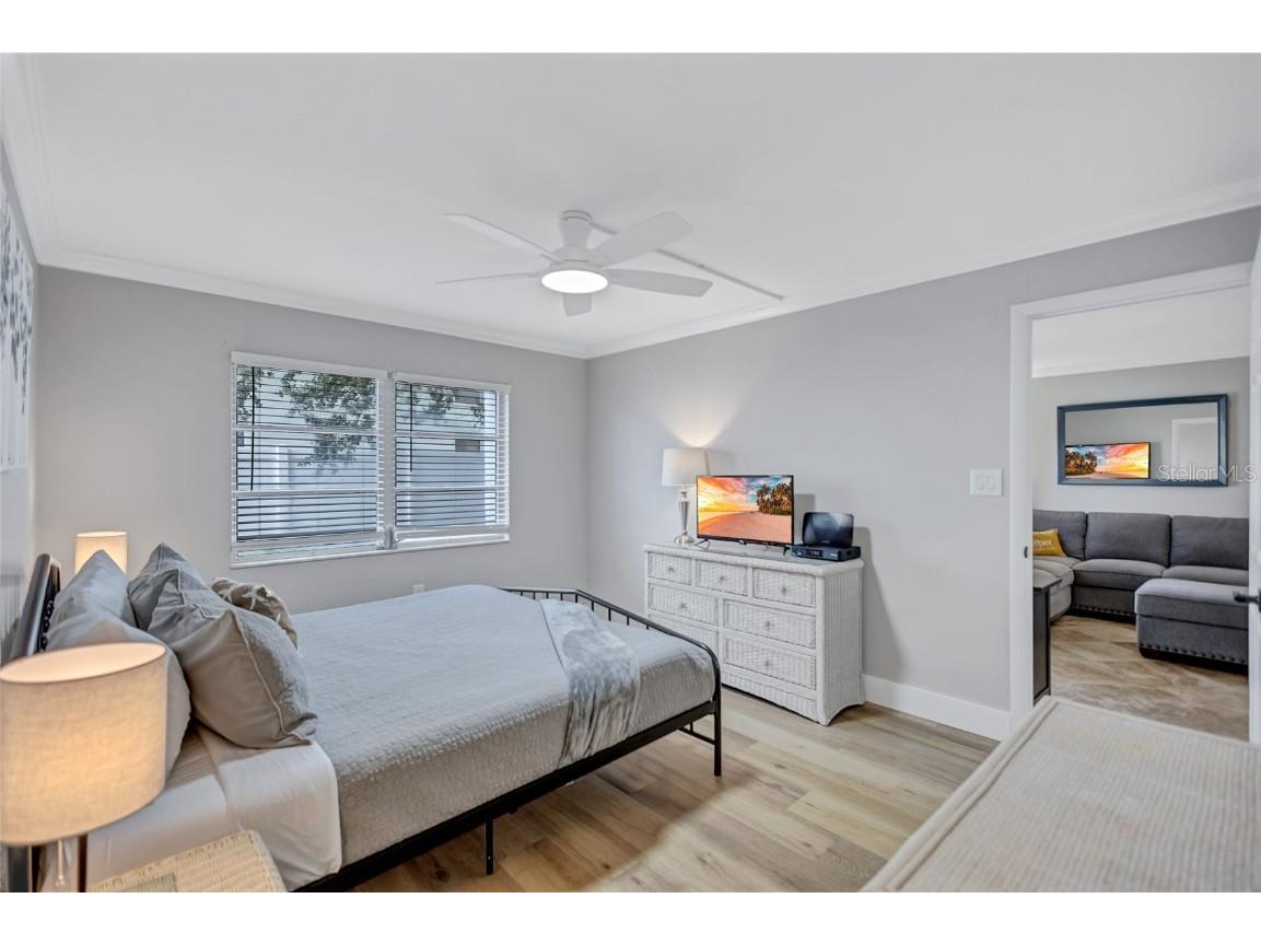 116 Vista Hermosa Circle #106C Sarasota FL 34242 A4661867 image14