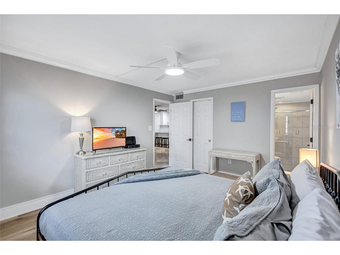 116 Vista Hermosa Circle #106C Sarasota FL 34242 A4661867 image15