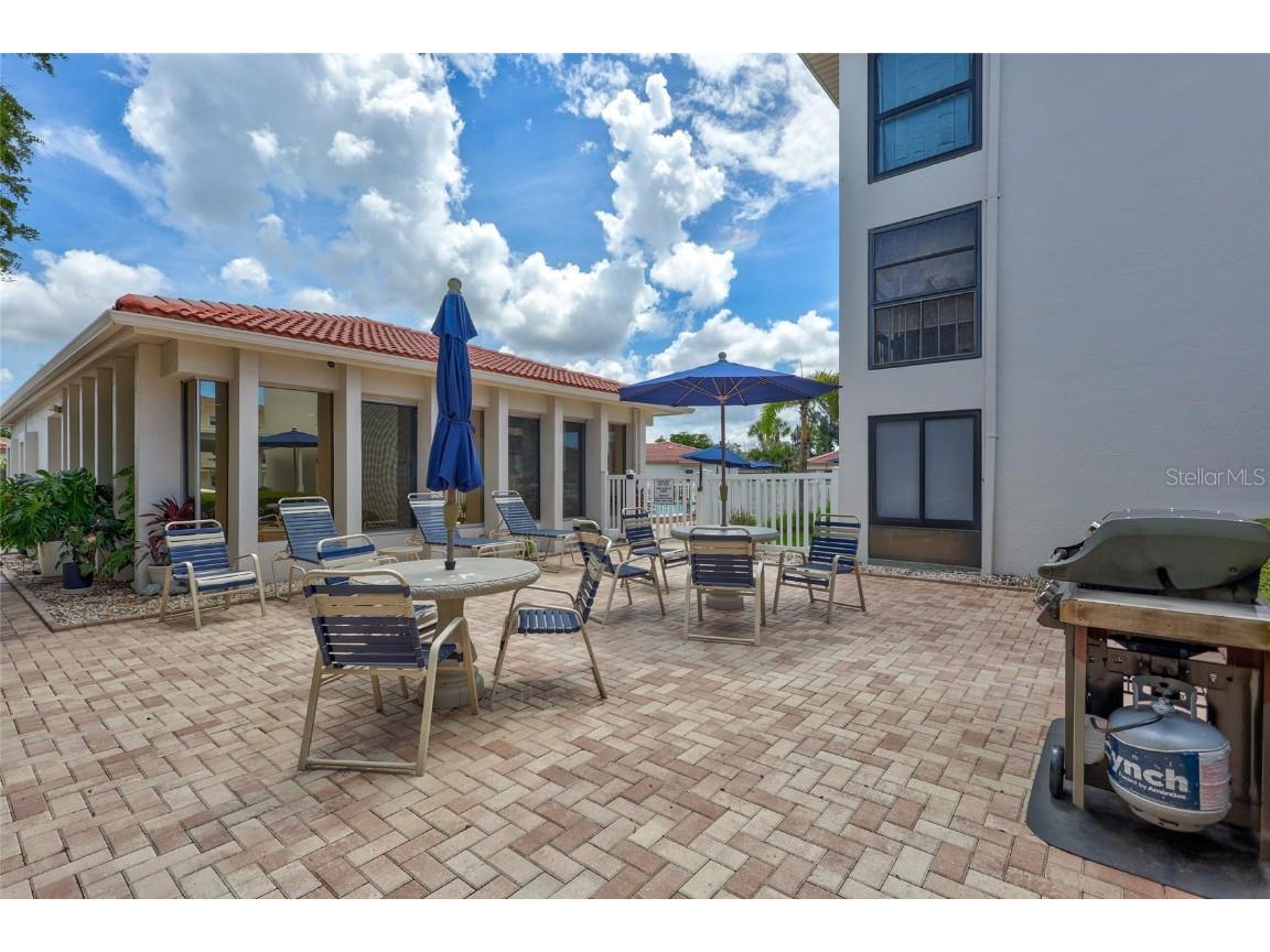 116 Vista Hermosa Circle #106C Sarasota FL 34242 A4661867 image30