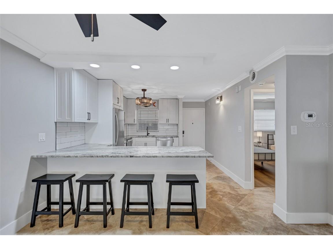 116 Vista Hermosa Circle #106C Sarasota FL 34242 A4661867 image4