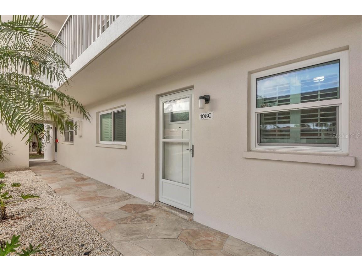 116 Vista Hermosa Circle #108C Sarasota FL 34242 N6140823 image2