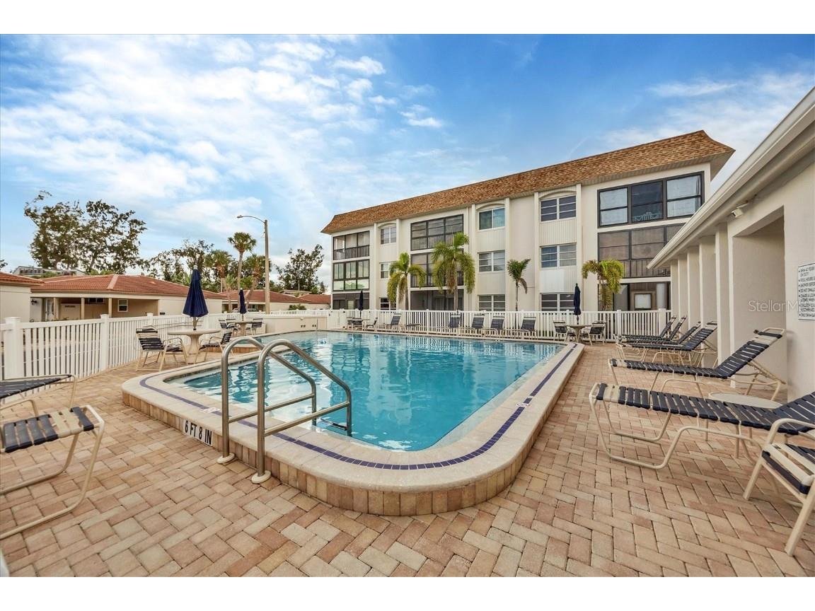 116 Vista Hermosa Circle #108C Sarasota FL 34242 N6140823 image25