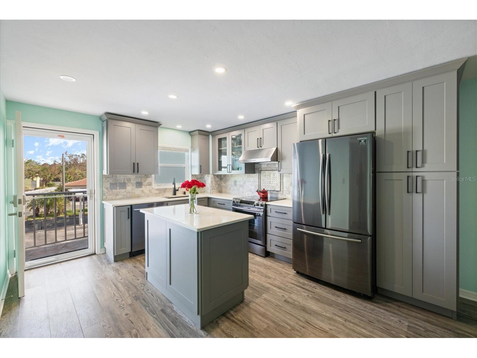 116 Vista Hermosa Circle #204C Sarasota FL 34242 A4693969 image7