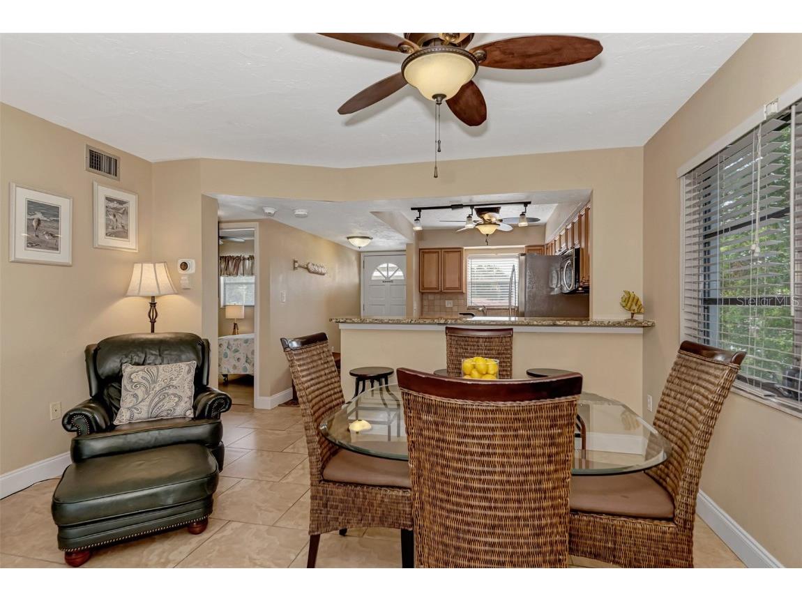 116 Vista Hermosa Circle #210C Sarasota FL 34242 A4578083 image15