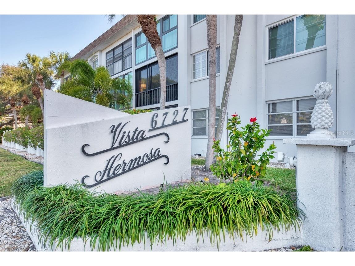 116 Vista Hermosa Circle #210C Sarasota FL 34242 A4578083 image2