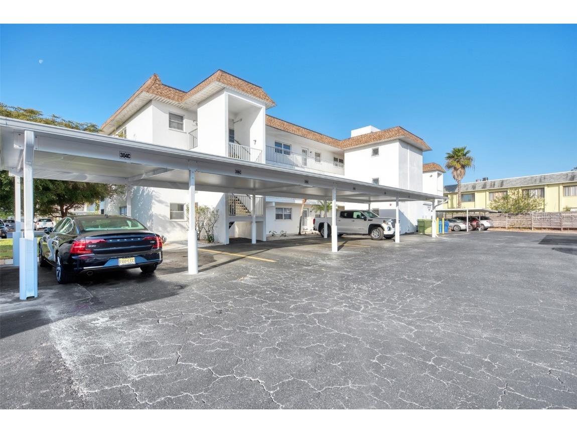 116 Vista Hermosa Circle #210C Sarasota FL 34242 A4578083 image4