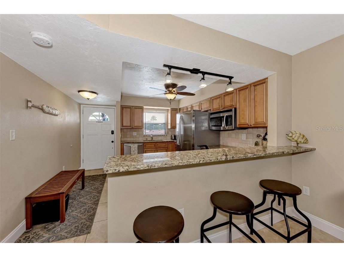 116 Vista Hermosa Circle #210C Sarasota FL 34242 A4578083 image5