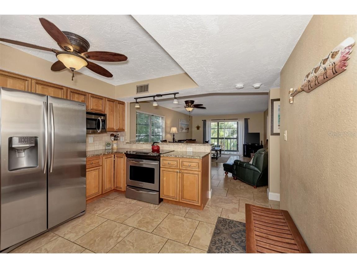 116 Vista Hermosa Circle #210C Sarasota FL 34242 A4578083 image6