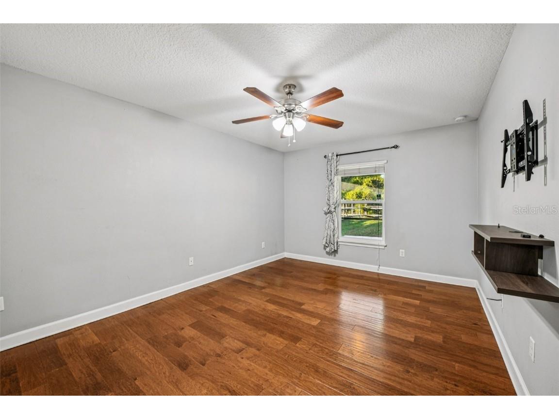 116 W 5th Street Chuluota FL 32766 TB8448254 image4