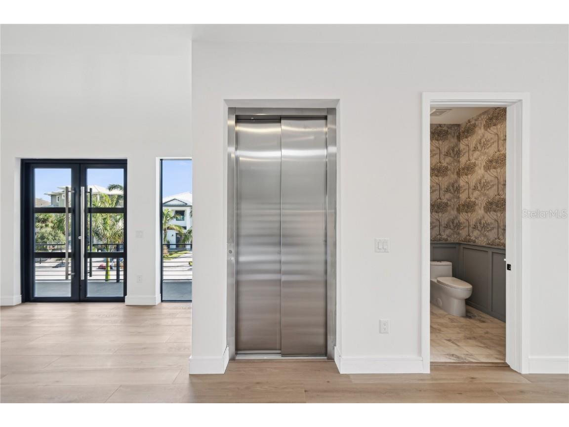 116 Wimbledon Court Redington Shores FL 33708 L4948173 image12