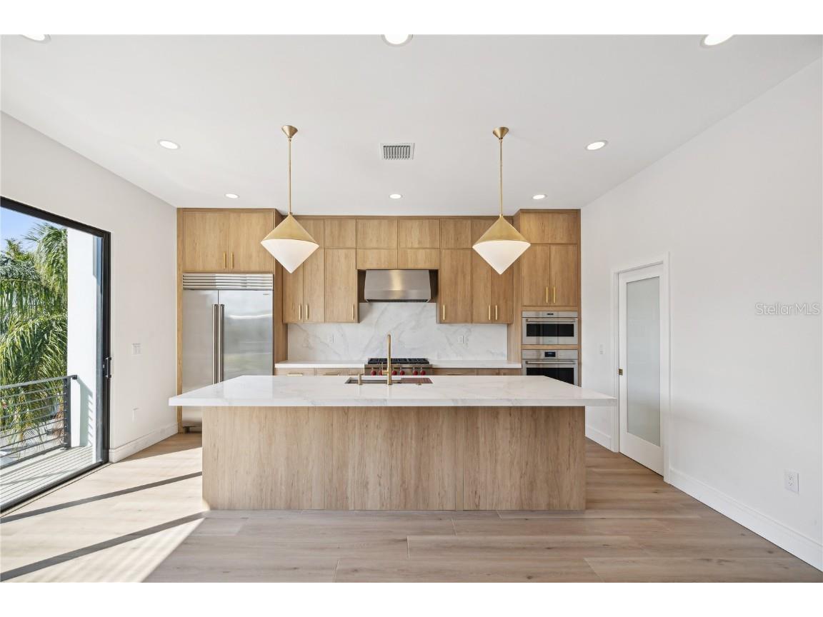 116 Wimbledon Court Redington Shores FL 33708 L4948173 image7