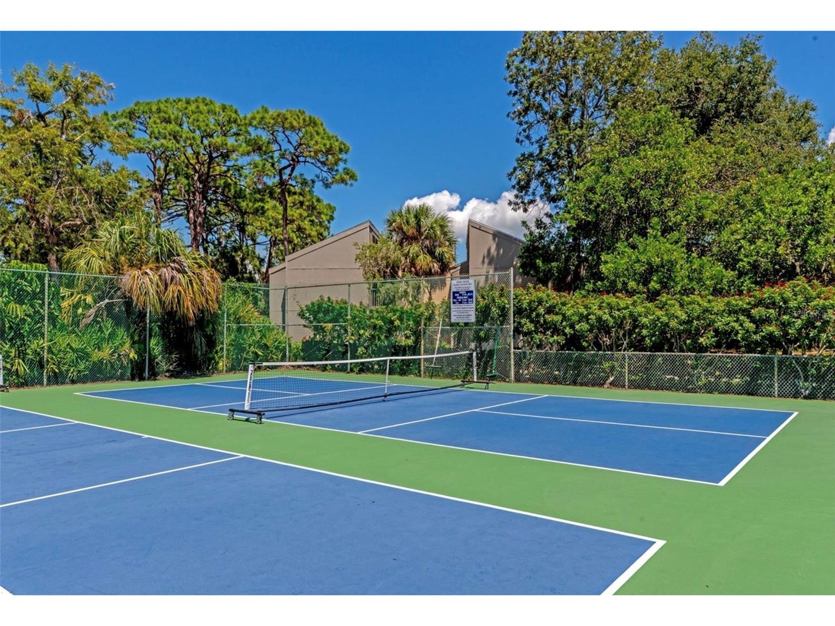 116 Woodland Place #116 Osprey FL 34229 A4696616 image45