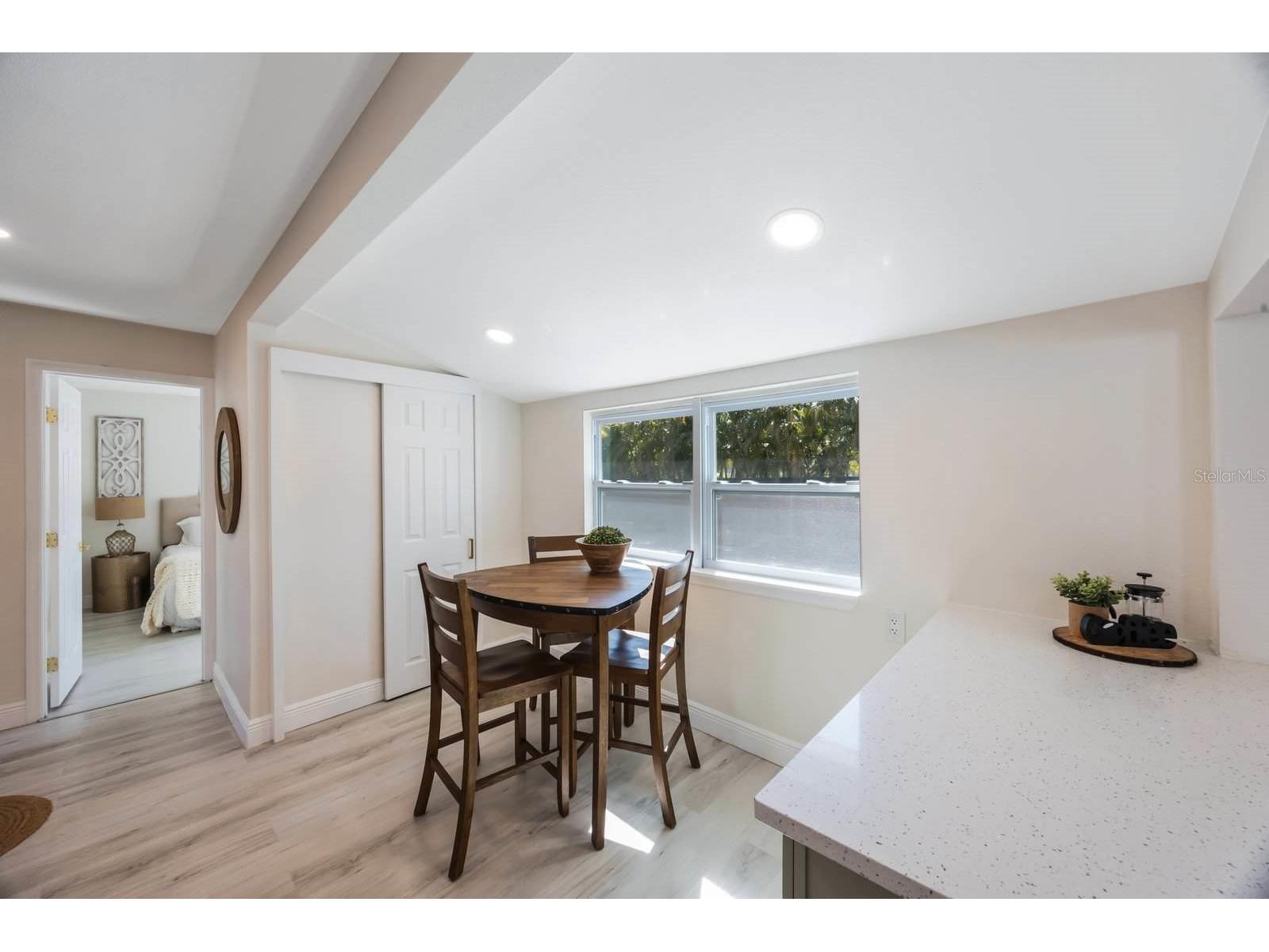 1160 36th Avenue N Saint Petersburg FL 33704 TB8484980 image13