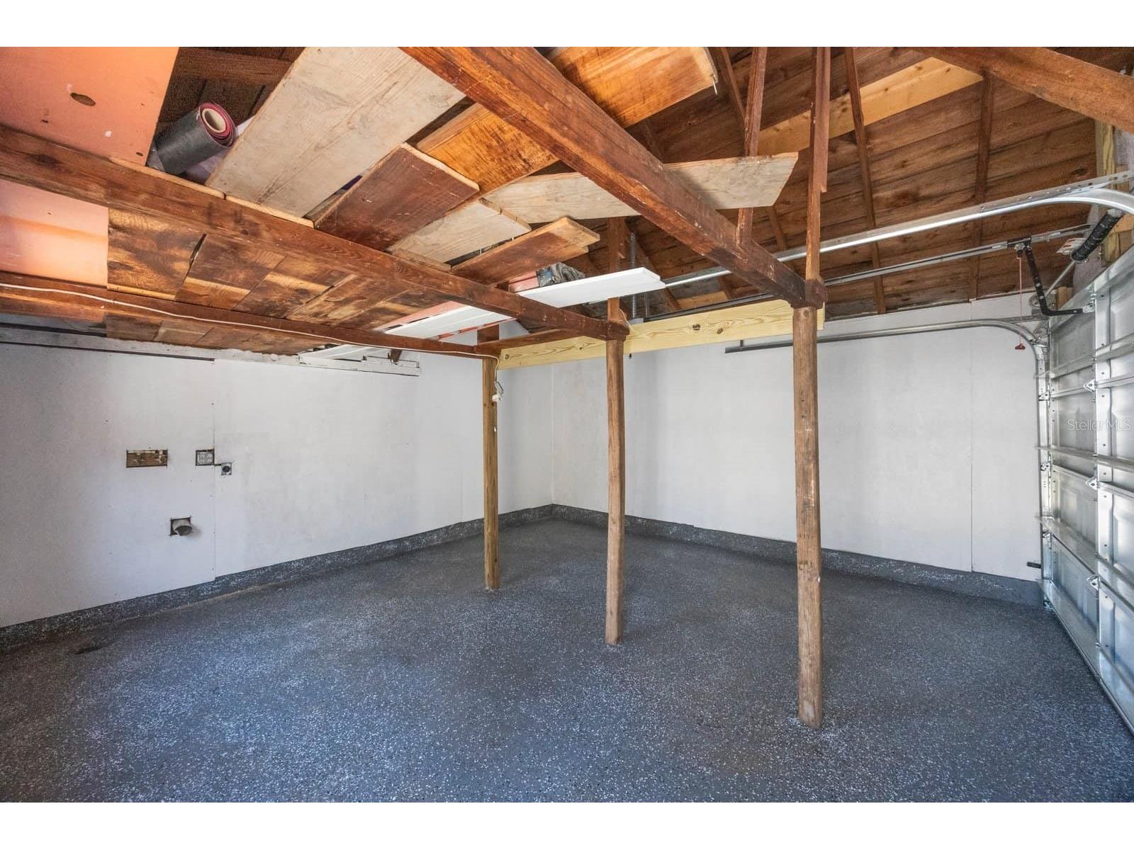 1160 36th Avenue N Saint Petersburg FL 33704 TB8484980 image30