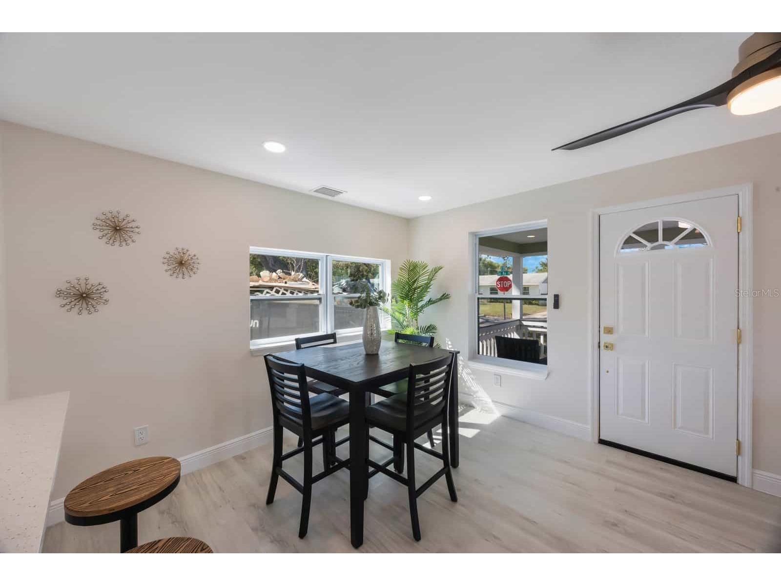 1160 36th Avenue N Saint Petersburg FL 33704 TB8484980 image5