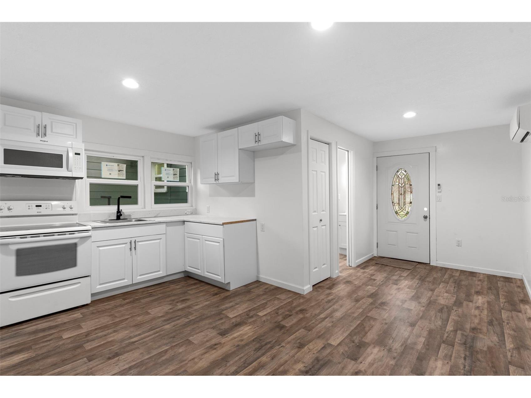 1160 E Edgewood Drive Lakeland FL 33803 TB8477647 image15