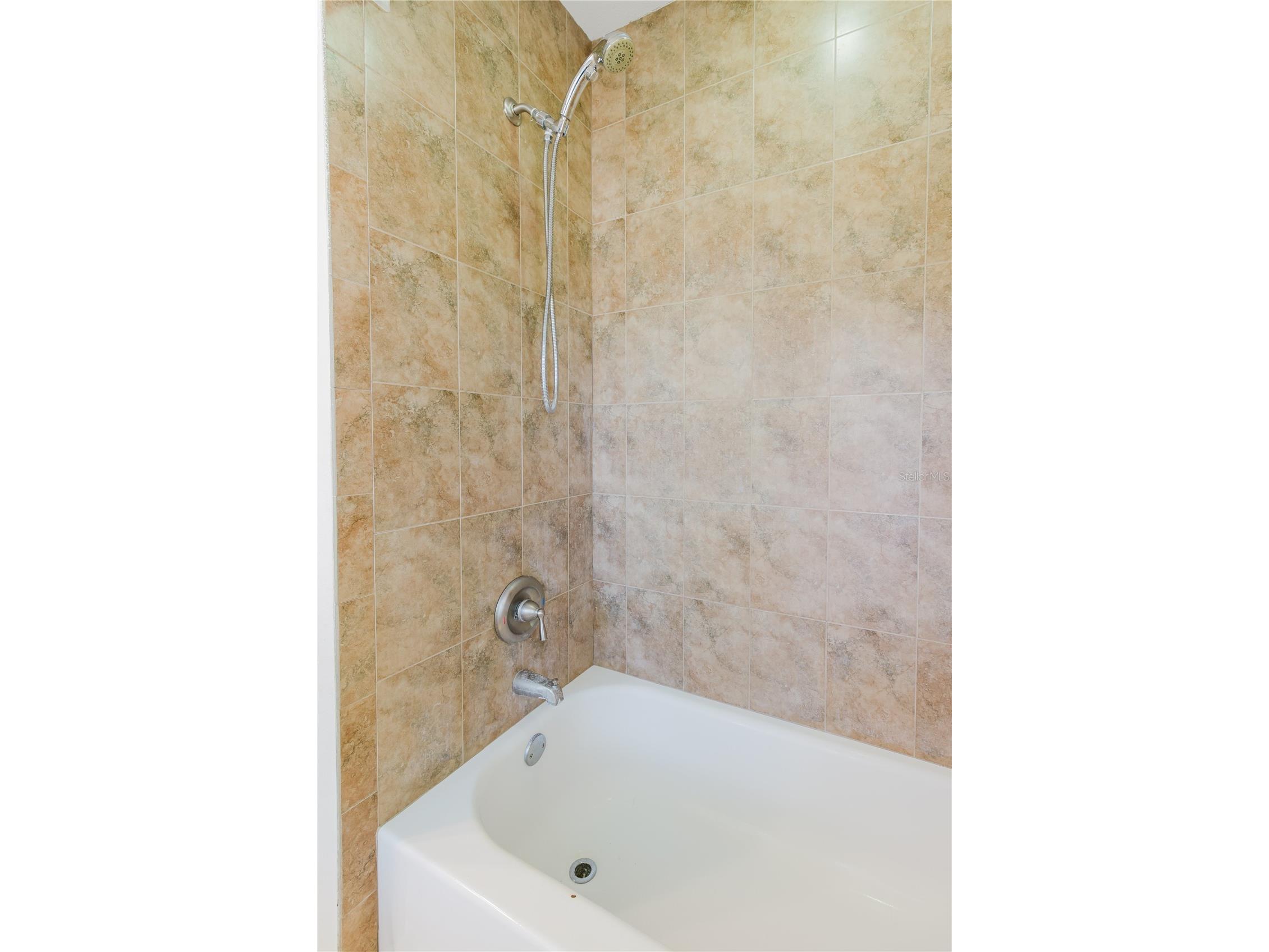 1160 Grove Street Clearwater FL 33755 TB8485137 image11