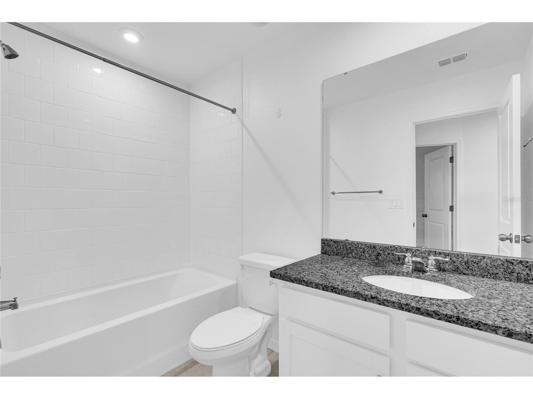 1160 Lakeshore Breeze Place Kissimmee FL 34747 O6382230 image19