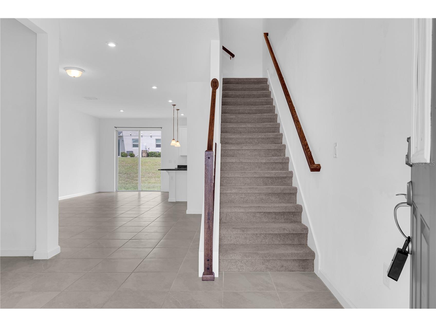 1160 Lakeshore Breeze Place Kissimmee FL 34747 O6382230 image2
