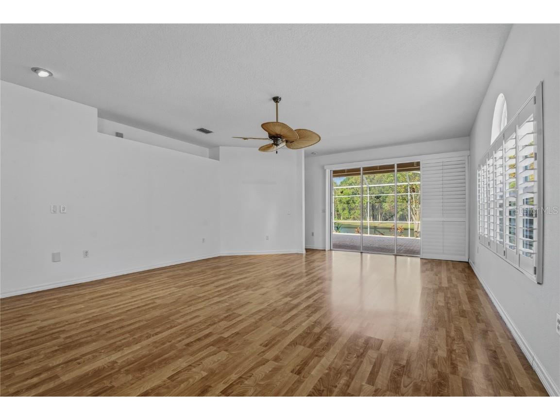 1160 Lindenwood Drive Tarpon Springs FL 34688 W7881074 image13