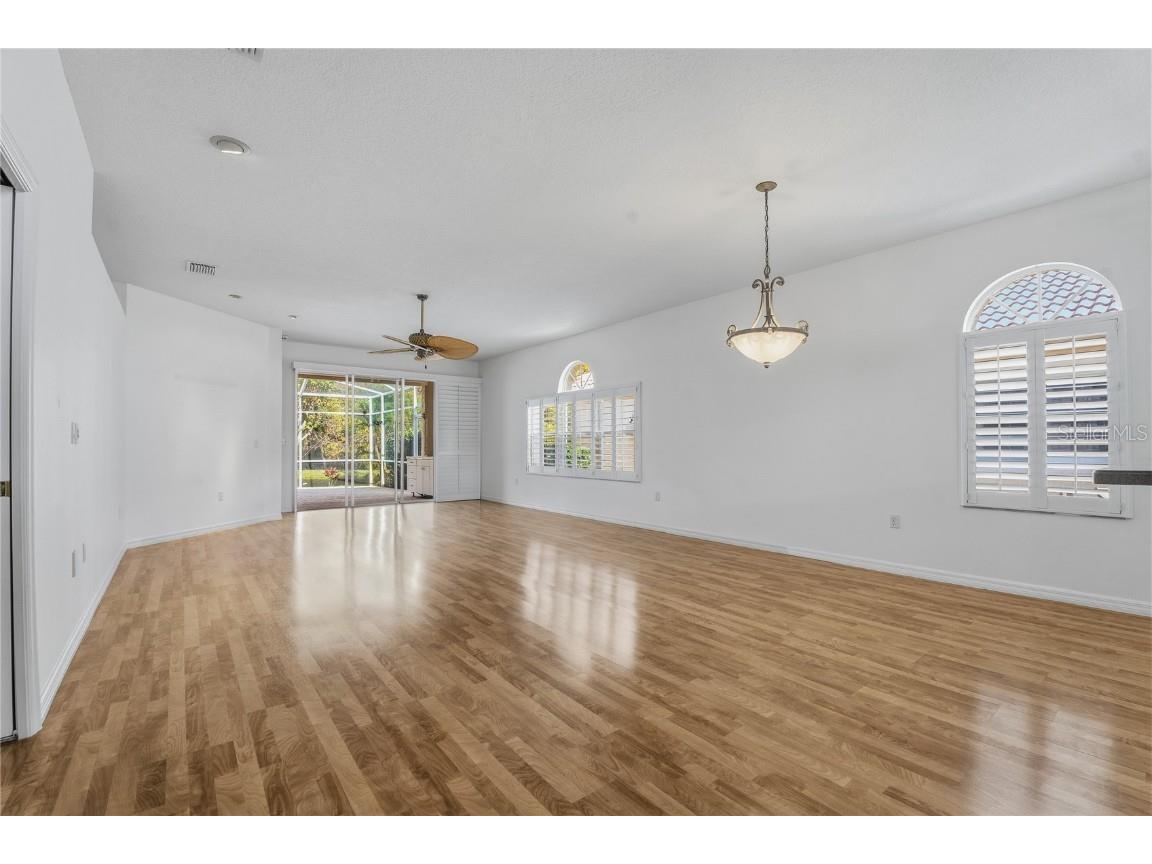 1160 Lindenwood Drive Tarpon Springs FL 34688 W7881074 image15