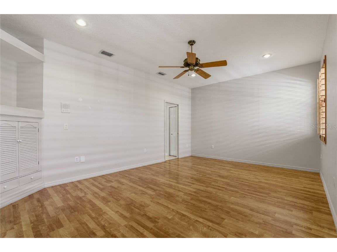 1160 Lindenwood Drive Tarpon Springs FL 34688 W7881074 image20