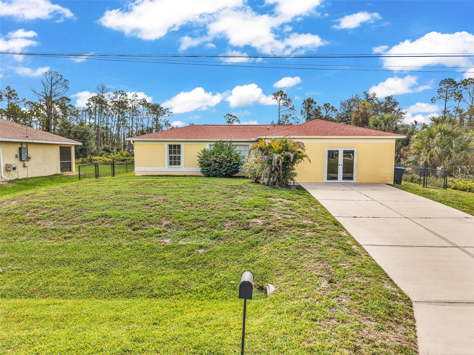 1160 Nucelli Road North Port FL 34288 C7526688 image1