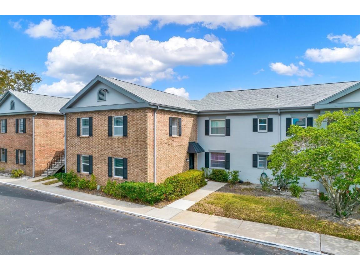 1160 Rue Des Chateaux #2A South Pasadena FL 33707 T3539611 image1