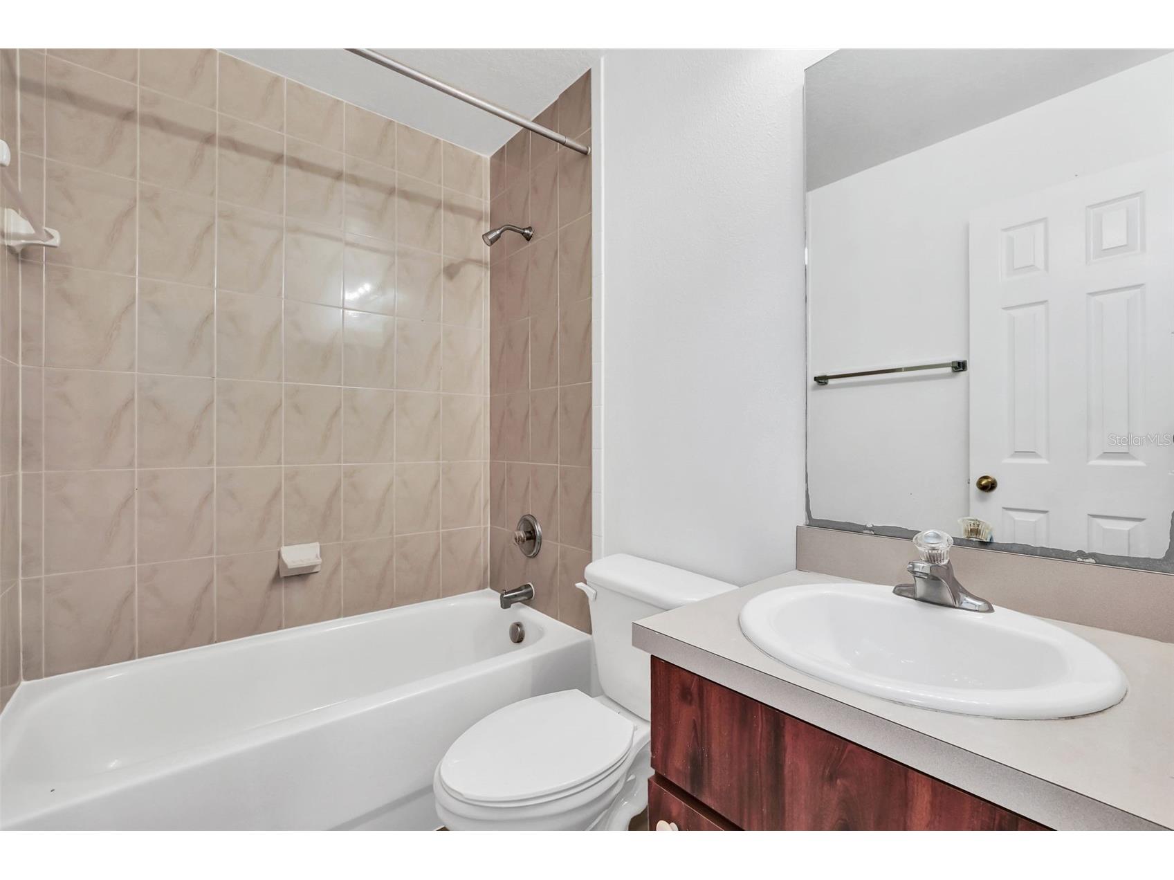 1160 S Beach Circle Kissimmee FL 34746 O6392680 image17